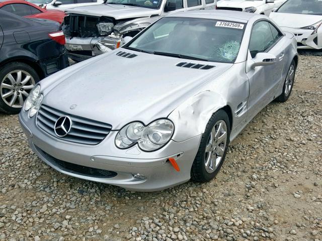 WDBSK75F33F047029 - 2003 MERCEDES-BENZ SL 500R SILVER photo 2