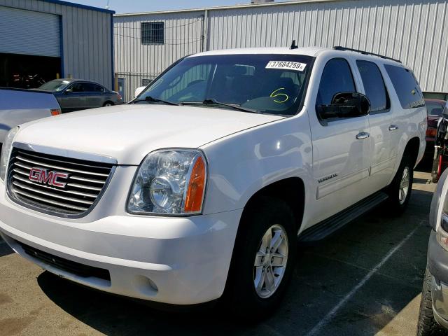 1GKS2HE34BR190795 - 2011 GMC YUKON XL K WHITE photo 2