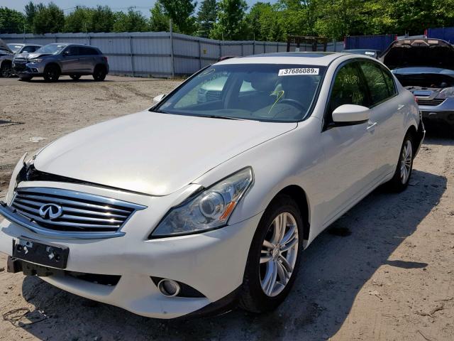 JN1CV6AR7AM454659 - 2010 INFINITI G37 WHITE photo 2