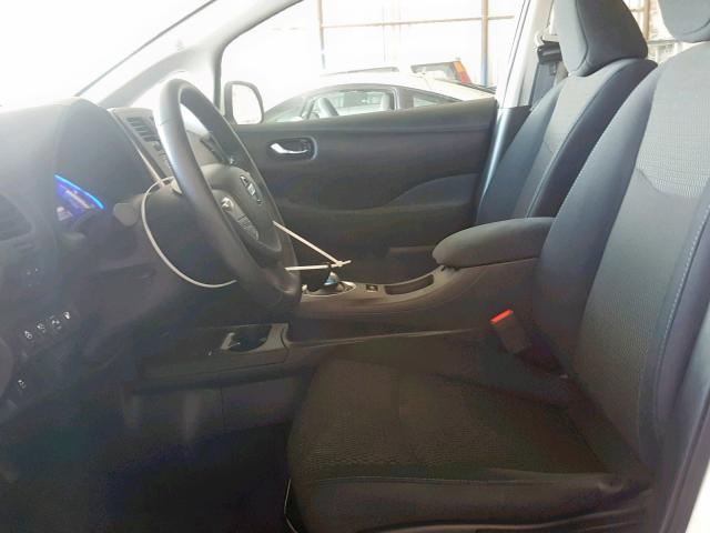 1N4AZ0CP0FC332519 - 2015 NISSAN LEAF S WHITE photo 5