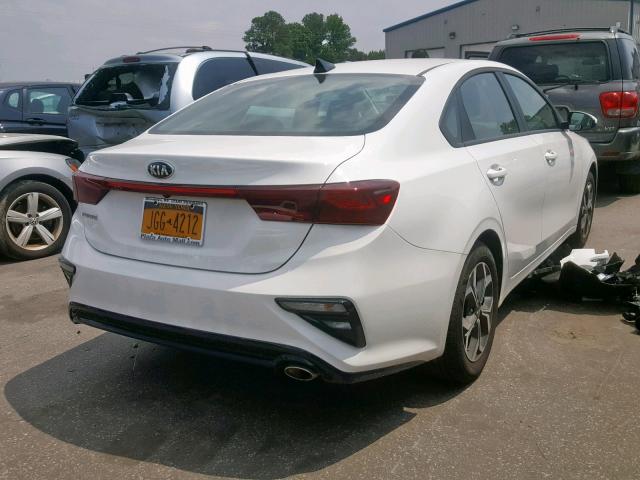 3KPF24ADXKE087073 - 2019 KIA FORTE FE WHITE photo 4