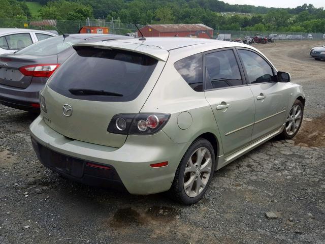 JM1BK343X81162927 - 2008 MAZDA 3 HATCHBAC GREEN photo 4