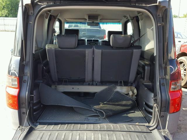 5J6YH28584L018865 - 2004 HONDA ELEMENT EX BLACK photo 9