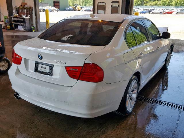 WBAPH5C53BF093797 - 2011 BMW 328 I SULE WHITE photo 4