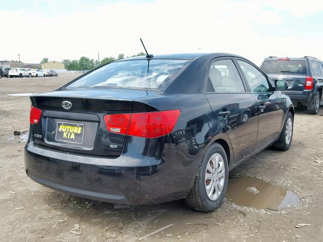 KNAFU4A25B5426498 - 2011 KIA FORTE EX BLACK photo 4