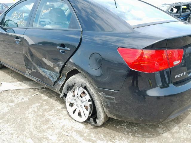 KNAFU4A25B5426498 - 2011 KIA FORTE EX BLACK photo 9