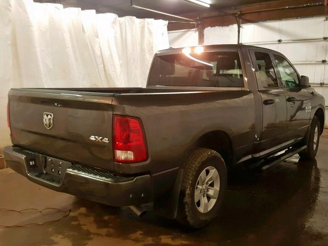 1C6RR7FG6KS533706 - 2019 RAM 1500 CLASS GRAY photo 4