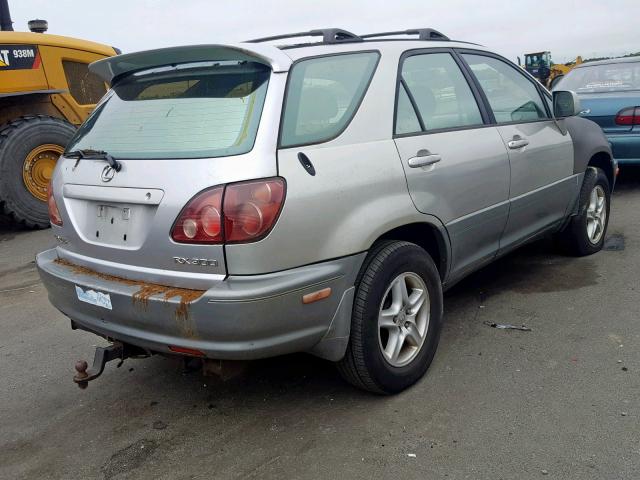 JT6HF10U3Y0111252 - 2000 LEXUS RX 300 SILVER photo 4