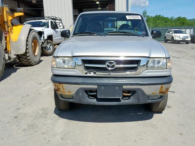 4F4ZR47E33TM19136 - 2001 MAZDA B4000 SILVER photo 9