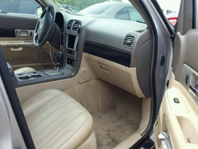 1LNHM86S65Y614649 - 2005 LINCOLN LS فضي صورة 5
