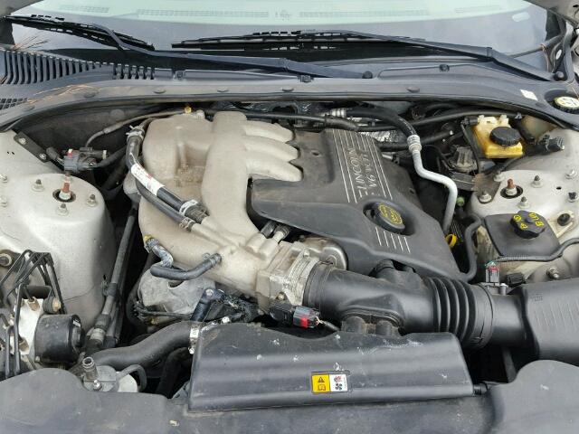 1LNHM86S65Y614649 - 2005 LINCOLN LS فضي صورة 7