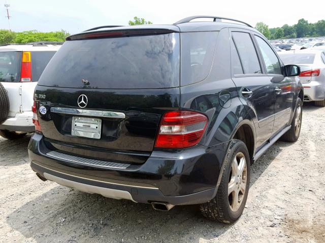 4JGBB86E56A144727 - 2006 MERCEDES-BENZ ML 350 BLACK photo 4