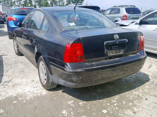 WVWMA63B0XE005470 - 1999 VOLKSWAGEN PASSAT GLS BLACK photo 3