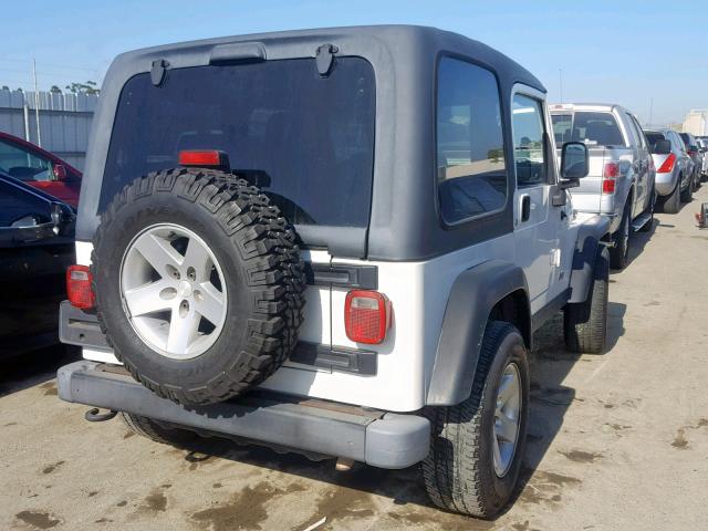 1J4FA69S25P352651 - 2005 JEEP WRANGLER / WHITE photo 4