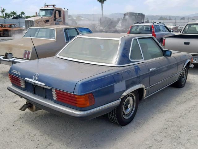 WDB1070421A007690 - 1984 MERCEDES-BENZ 280SL BLUE photo 4