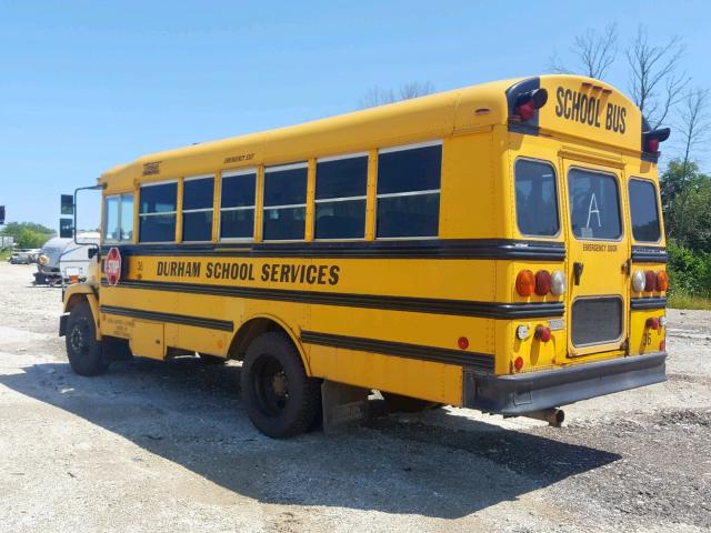 4UZAAWAK23CK67305 - 2003 FREIGHTLINER CHASSIS FS YELLOW photo 3