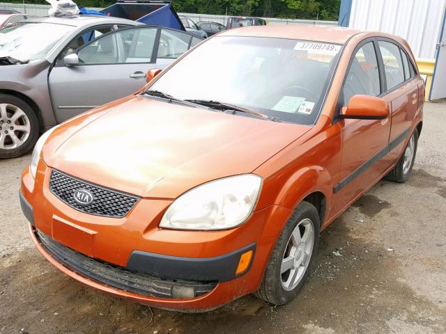 KNADE163866144179 - 2006 KIA RIO 5 ORANGE photo 2