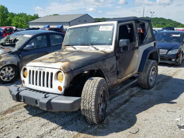 1C4AJWAG8DL526025 - 2013 JEEP WRANGLER S WHITE photo 2