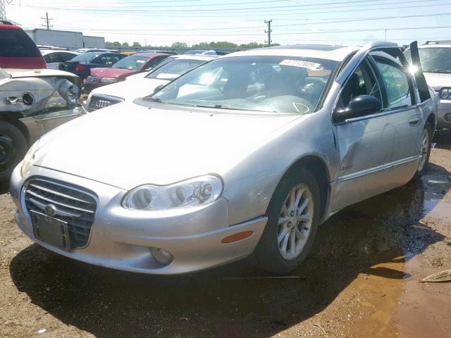 2C3HC56G11H559103 - 2001 CHRYSLER LHS SILVER photo 2