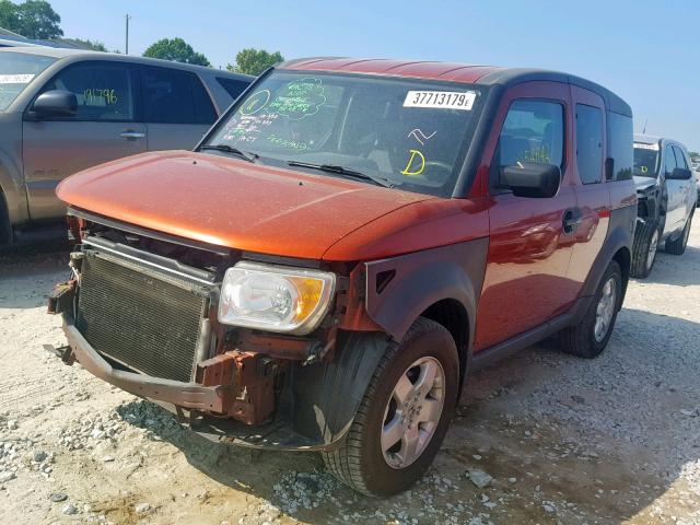 5J6YH18514L015767 - 2004 HONDA ELEMENT EX ORANGE photo 2