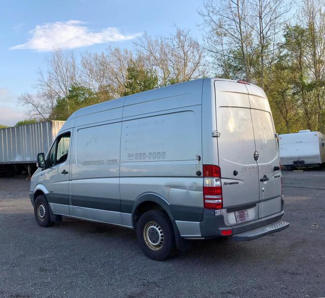 WDYPE7CC3B5606255 - 2011 FREIGHTLINER SPRINTER 2 GRAY photo 3