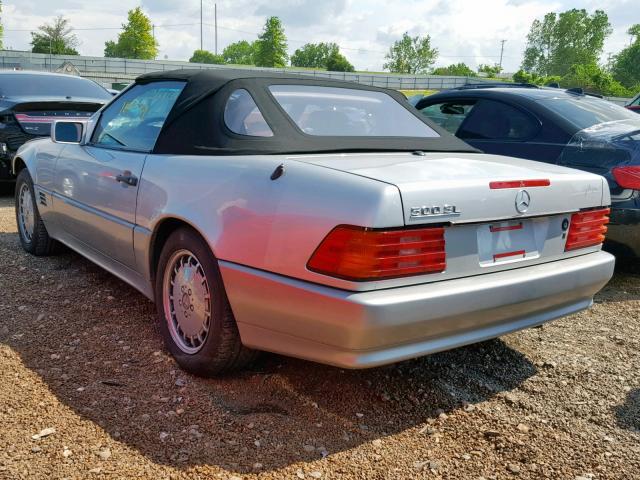 WDBFA66E6NF049803 - 1992 MERCEDES-BENZ 500 SL GRAY photo 3