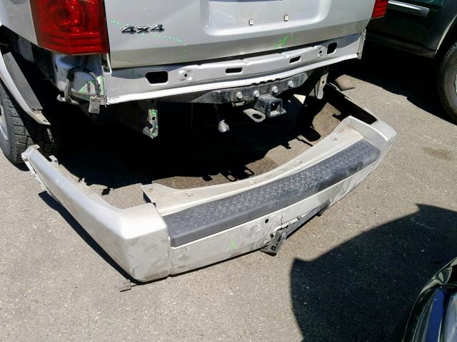 1J8HG48N56C366459 - 2006 JEEP COMMANDER 金色 照片 9