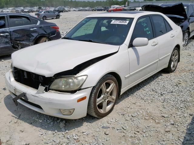 JTHBD192420034483 - 2002 LEXUS IS 300 WHITE photo 2