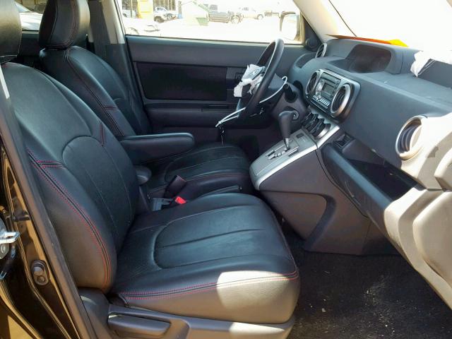 JTLZE4FE0A1108752 - 2010 TOYOTA SCION XB 黑色 照片 5