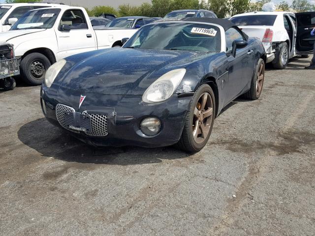 1G2MB35B66Y114803 - 2006 PONTIAC SOLSTICE BLACK photo 2