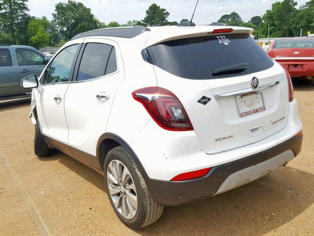 KL4CJASB0JB631720 - 2018 BUICK ENCORE PRE WHITE photo 3