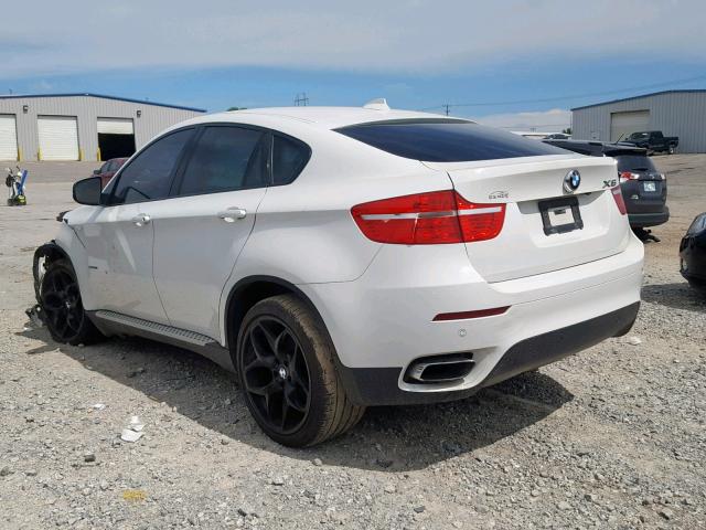 5UXFG8C53BLZ96891 - 2011 BMW X6 XDRIVE5 WHITE photo 3