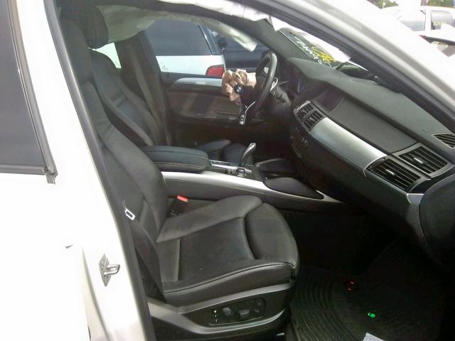 5UXFG8C53BLZ96891 - 2011 BMW X6 XDRIVE5 Ақ фото 5