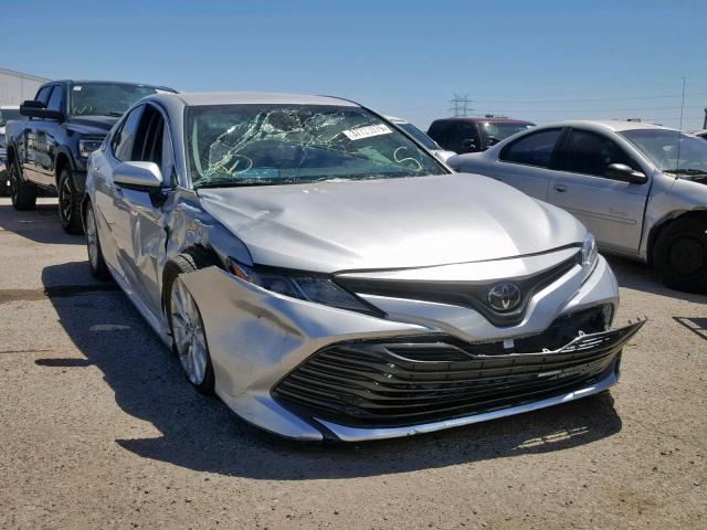 4T1B11HK0JU050226 - 2018 TOYOTA CAMRY L SILVER photo 1