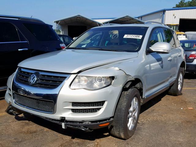 WVGBE77L08D075400 - 2008 VOLKSWAGEN TOUAREG 2 GOLD photo 2