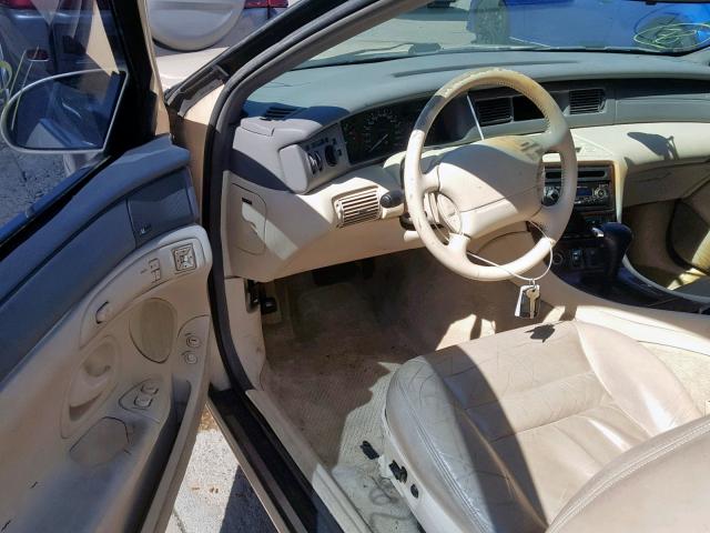 1LNLM91V0SY730992 - 1995 LINCOLN MARK VIII CREAM photo 9