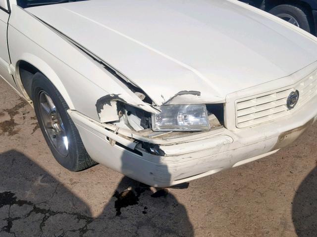 1G6EC12932B106726 - 2002 CADILLAC ELDORADO C WHITE photo 9