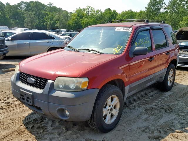 1FMYU93155KC69652 - 2005 FORD ESCAPE XLT MAROON photo 2