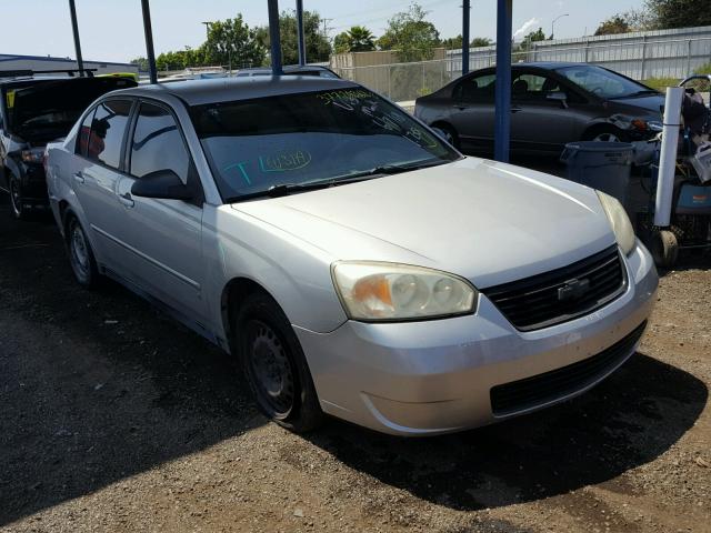 1G1ZS58N28F111942 - 2008 CHEVROLET MALIBU LS SILVER photo 1