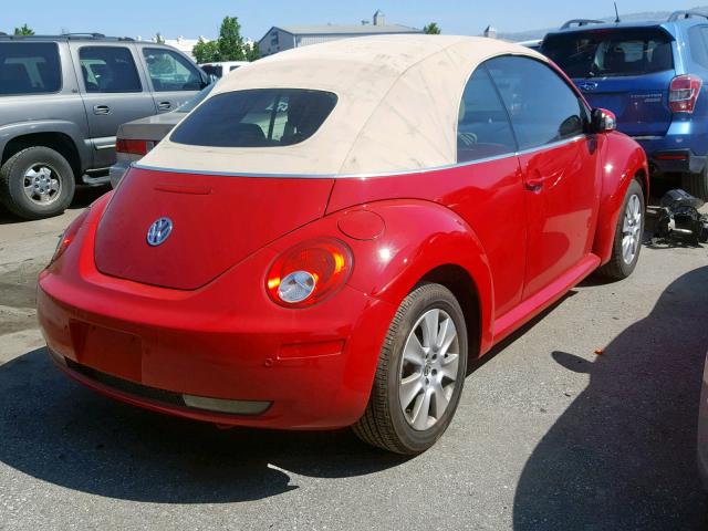 3VWRG31YX9M409008 - 2009 VOLKSWAGEN NEW BEETLE წითელი ფოტო 4