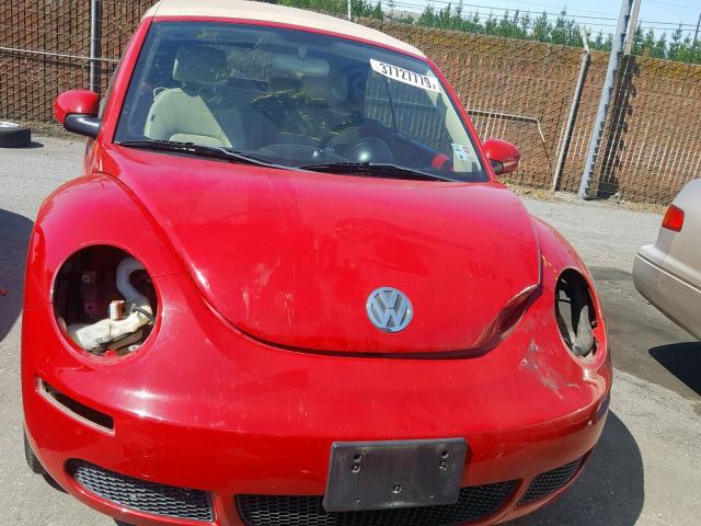 3VWRG31YX9M409008 - 2009 VOLKSWAGEN NEW BEETLE წითელი ფოტო 9