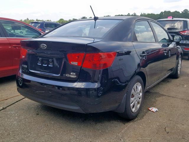 KNAFU4A26D5672480 - 2013 KIA FORTE EX BLACK photo 4