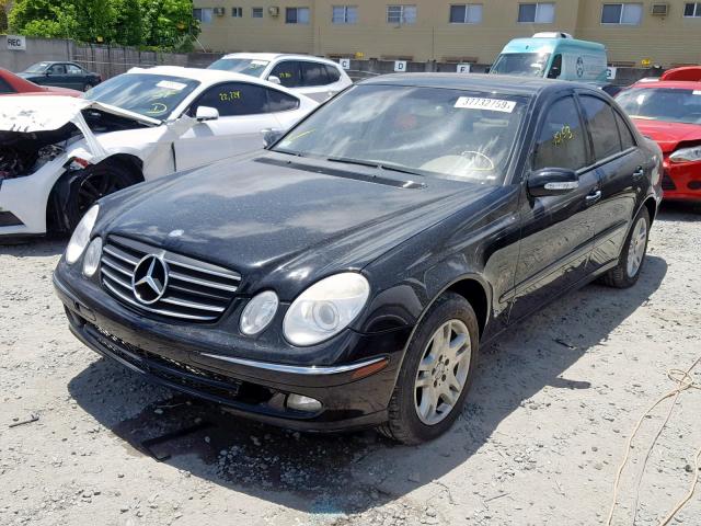 WDBUF65J24X113853 - 2004 MERCEDES-BENZ E 320 BLACK photo 2