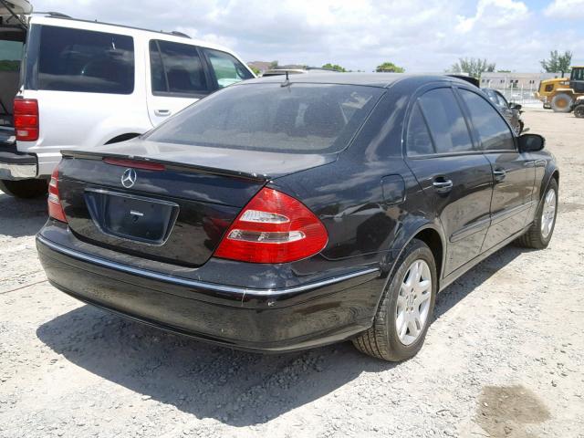 WDBUF65J24X113853 - 2004 MERCEDES-BENZ E 320 BLACK photo 4