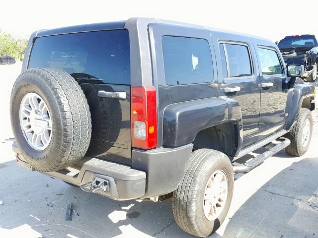 5GTEN13E498110464 - 2009 HUMMER H3 BLACK photo 4