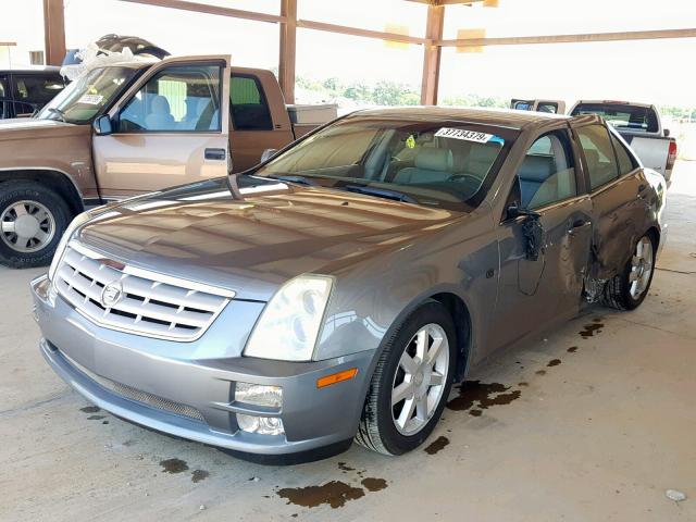 1G6DW677X50186145 - 2005 CADILLAC STS GRAY photo 2