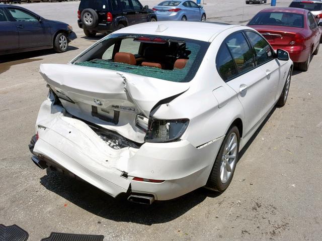 WBAFU9C56BC783656 - 2011 BMW 550 XI WHITE photo 4