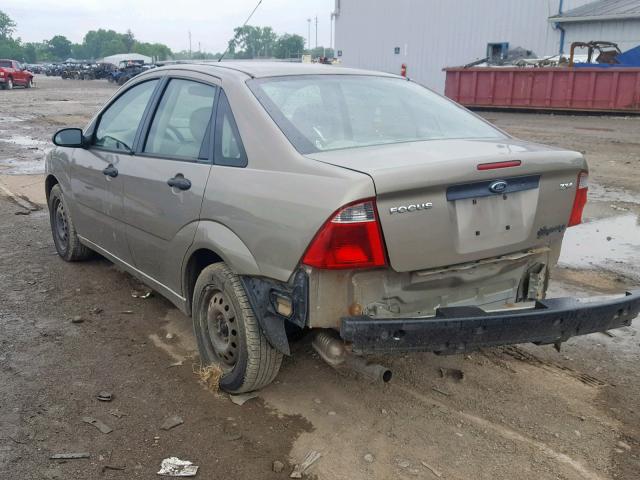 1FAFP34N25W176622 - 2005 FORD FOCUS ZX4 TAN photo 3