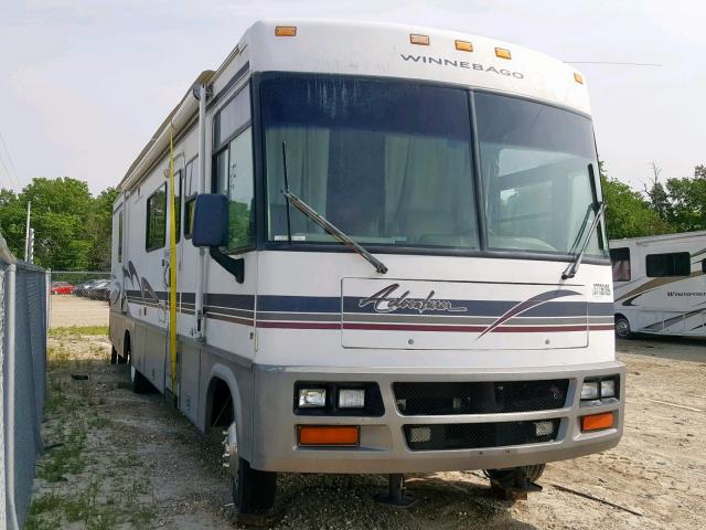 3FCNF53S8XJA15580 - 1999 WINNEBAGO ADVENTURER TAN photo 1