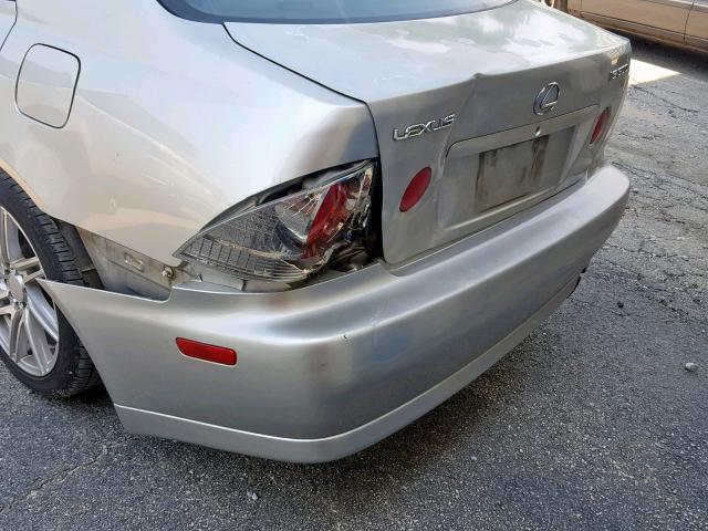 JTHBD182310021823 - 2001 LEXUS IS 300 SILVER photo 9